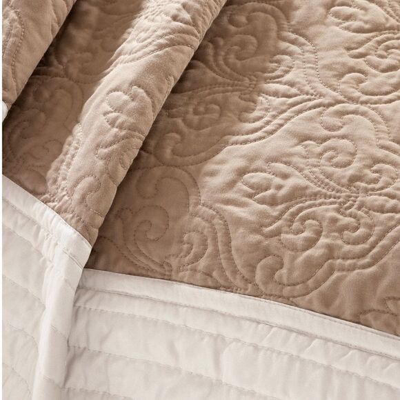 Madison Park - Attingham 7-Pc. Quilt Set, Full/Queen - Picture 2 of 5